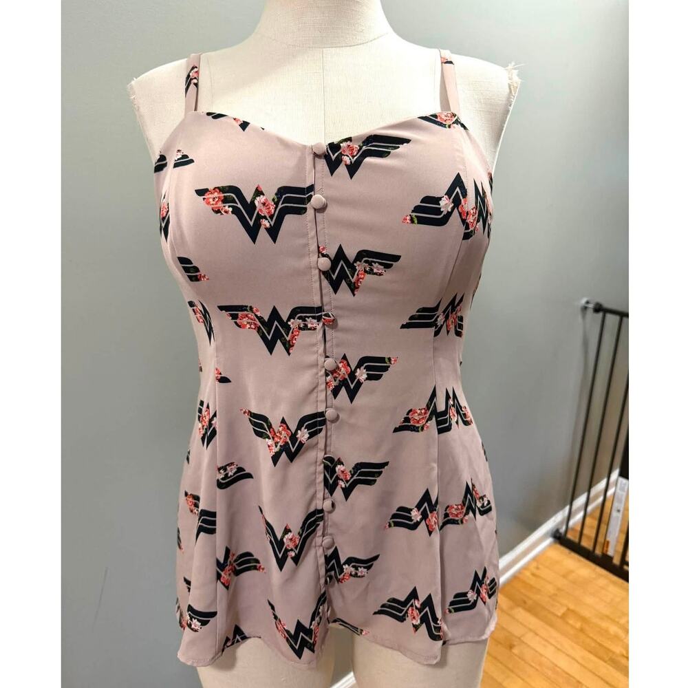 Torrid 1 (1X 14/16) Wonder Woman Floral Rose Fit N Flare Georgette Cami Tank Top